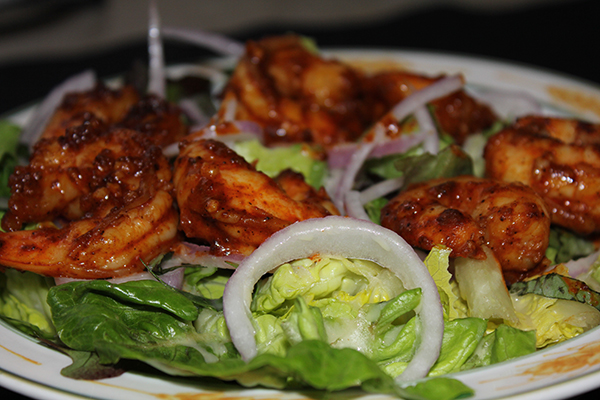 clean eating spicy shrimp salad