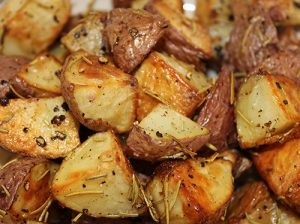 clean eating roasted rosemary potatoes